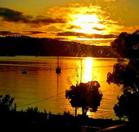Islandview Beachhouse - 60m down driveway to Beach Dover Tasmania - Tourism TAS