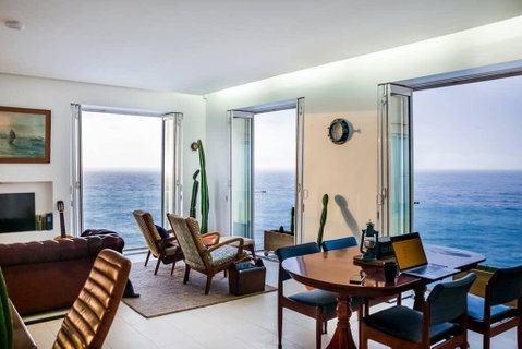 Im Living In A Dream - Cliffside Penthouse - Tourism TAS 1