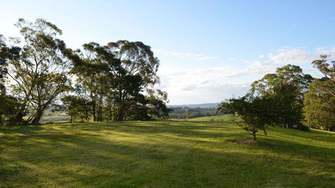 JAN'S ART STUDIO AT ASHBY RISE - Tourism TAS 3