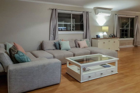 Jasmine Cottage - Tourism TAS 2