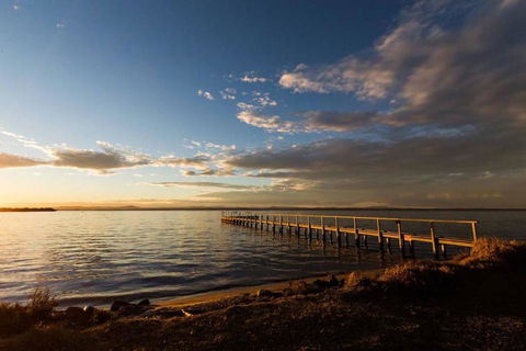 Jetty Views - Water Views On Raymond Island - Hobart Tourism 3