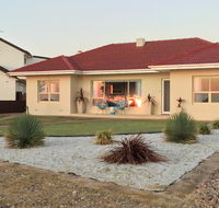 Jewel of the South Beachside Holiday Rental - Tourism TAS