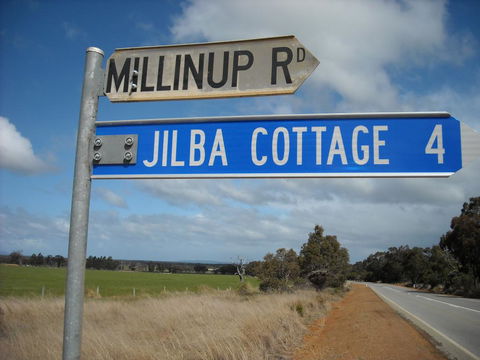 Jilba - Hobart Tourism 0