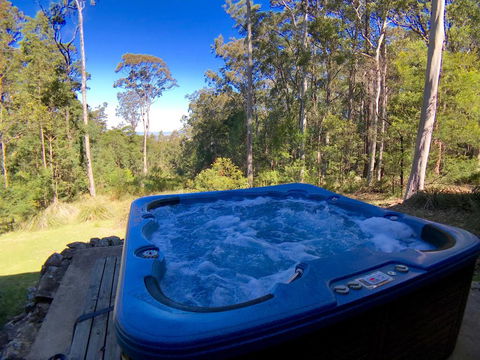 Jindalee Spa Lodge - Tourism TAS 0