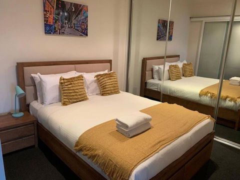 JOLI Opposite MCG And Botanical Gardens - Tourism TAS 2