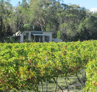 Just Red Wines Cabins - Tourism TAS
