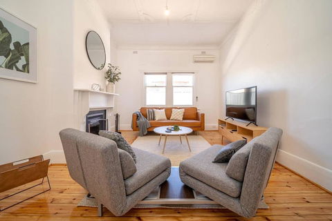 Kairos In Keswick-Wifi - Netflix - Nespresso - Hobart Tourism 2