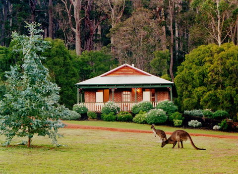 Karri Valley Chalets - Tourism TAS 0