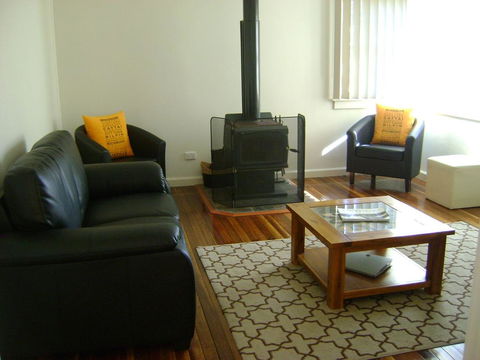 King Cottage - Tourism TAS 2