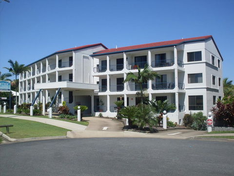 L'Amor Holiday Apartments - Hobart Tourism 0