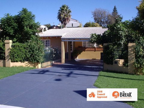 La Cote D Or - Mediterranean Cottage - Hobart Tourism 0
