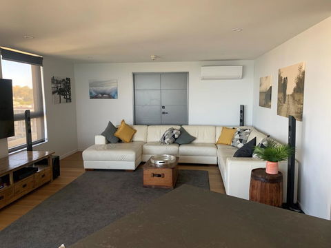 La Pacifique Apartments - Hobart Tourism 1