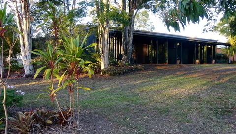 Lagoon Pocket Bed & Breakfast - Hobart Tourism 0