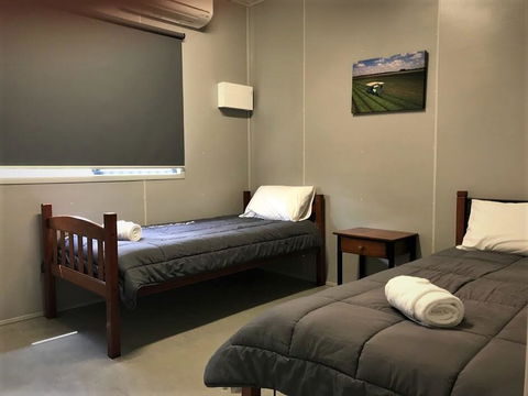 Lake Callide Retreat - Hobart Tourism 3