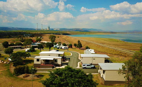 Lake Callide Retreat - Hobart Tourism 0