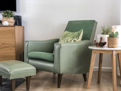 Lake Front Home - Relax & Unwind - Tourism TAS 3