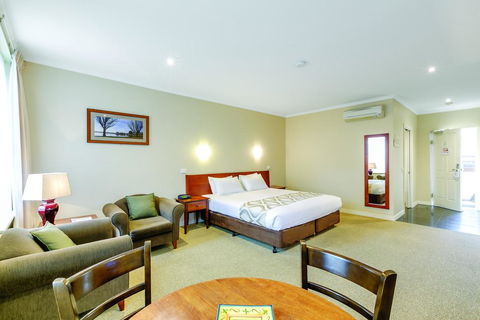 Lake Inn - Ballarat - Hobart Tourism 3