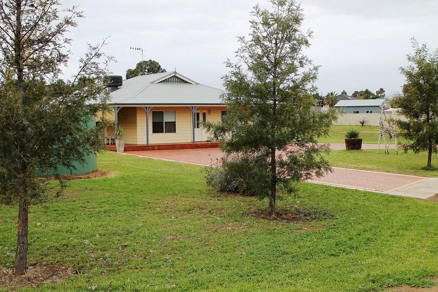 Sea Lake ACT Tourism TAS