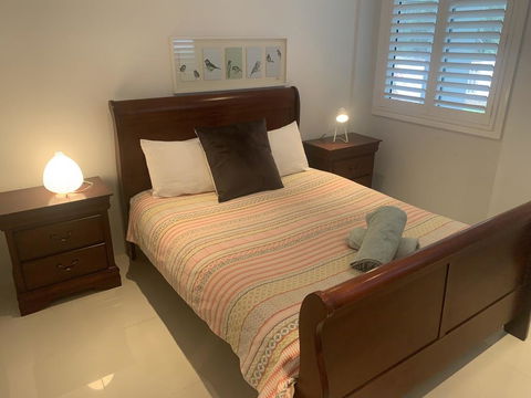 Lakefront Peace Apartments - Tourism TAS 1