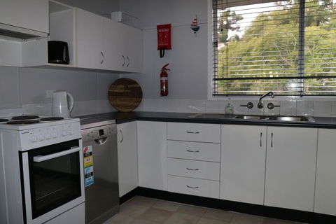 Lakes Edge Cottage - Tourism TAS 2