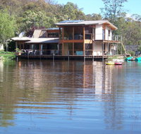 Lakeside Lodge Armidale - Tourism TAS