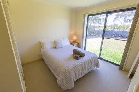 Lakeview - Waterviews On Newlands Arm - Tourism TAS 1