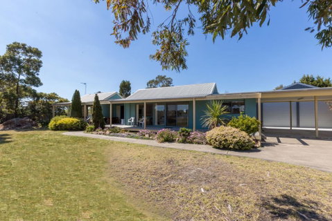 Lakeview - Waterviews On Newlands Arm - Tourism TAS 0