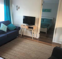 Laneway Bungalow 1 Bedroom complete Unit East G - Hobart Tourism