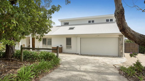 LANIKAI - MOUNT MARTHA - Tourism TAS 3