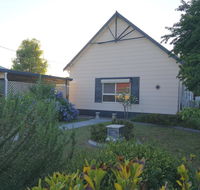 Large 6-Bedroom House with Wifi  Netflix Close to Singleton CBD Hunter Valley - Hobart Tourism