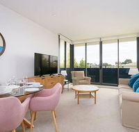 Large Modern 2 Bedroom Apartment near Lake Claremont - Hobart Tourism