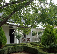 Lauristina Guest House