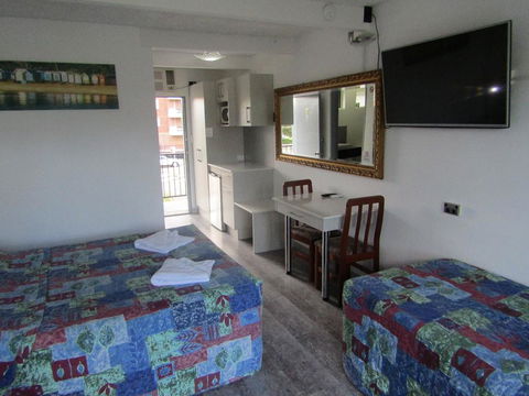 Le George Motel - Hobart Tourism 1