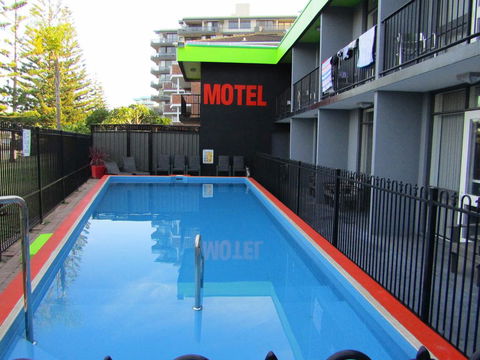 Le George Motel - Hobart Tourism 0