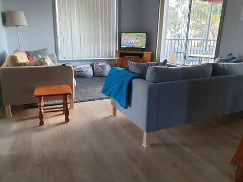 Lemon Tree Waterfront Apartments - Tourism TAS 3