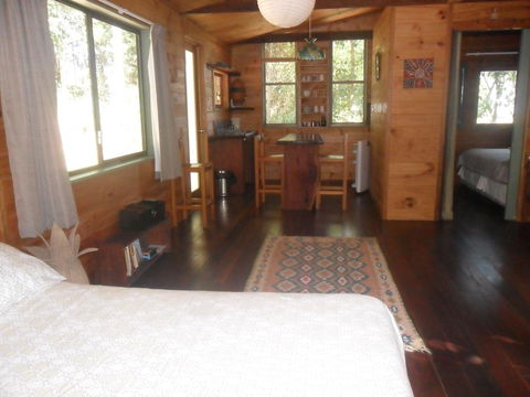 Lillypilly Cottage - Hobart Tourism 1