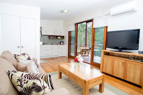 Lilypad Luxury Cabins - Hobart Tourism 0