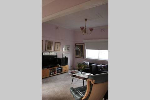 Lucys Artist Cottage - Tourism TAS 1