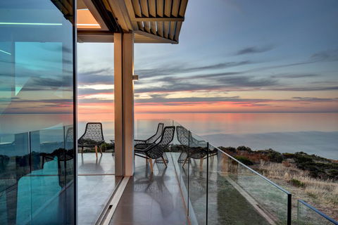 Luxe Haus - Hobart Tourism 2
