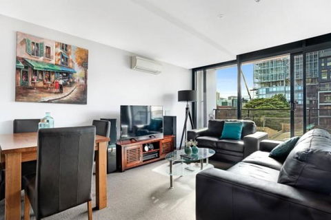 Luxurious With Free Parking & Wi Fi - Hobart Tourism 0