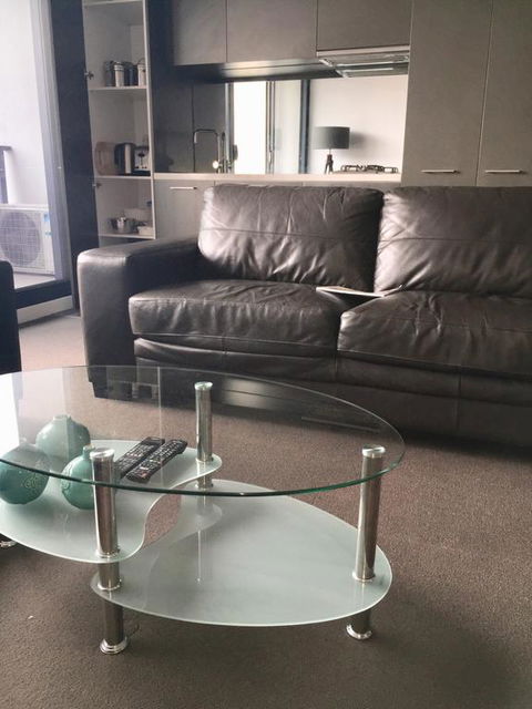 Luxurious With Free Parking & Wi Fi - Hobart Tourism 3