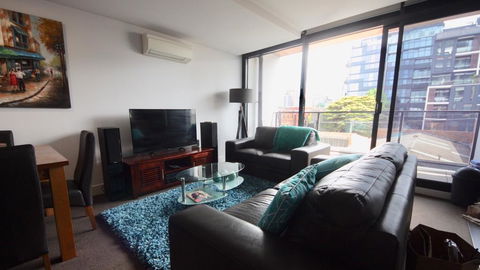 Luxurious With Free Parking & Wi Fi - Hobart Tourism 1
