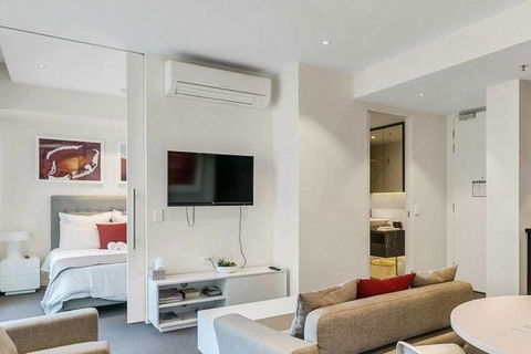 Luxury 2 Bdrm In Watson At Walkerville With Balcony, FREE Carpark, Near Adelaide CBD - Hobart Tourism 0