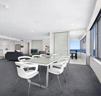 Luxury 3 Bedroom in heart of Surfers Paradise - Hobart Tourism