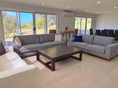 Luxury 3BR Home With KING Bed Metung - Tourism TAS 3
