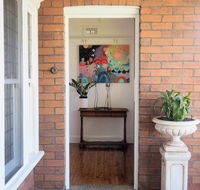 LUXURY IN THE ABSOLUTE HEART OF THE CBD - Hobart Tourism