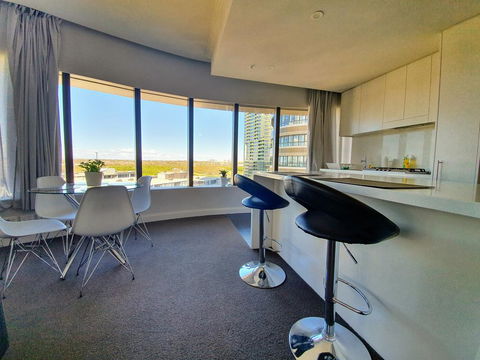Luxury Level 2-bed 2-bath City View Apt In Olympic Park - Hobart Tourism 1