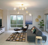 Luxury Waterfront Villa in Sanctuary Lakes - Tourism TAS