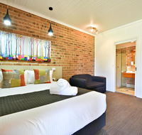Macquarie Inn - Hobart Tourism