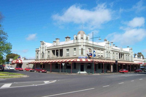 Madden's Commercial Hotel - Tourism TAS 0